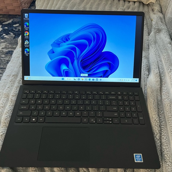 Windows 11 Laptop